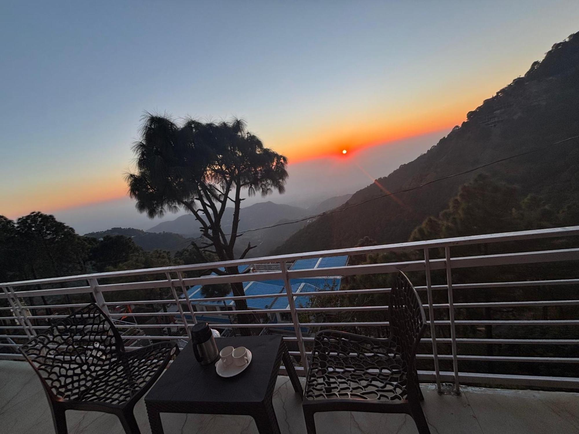 Humble Stay Villa Касаули Экстерьер фото